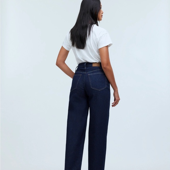 Madewell Petite Perfect Vintage Wide Leg Jean in Norman Wash - Picture 2 of 8